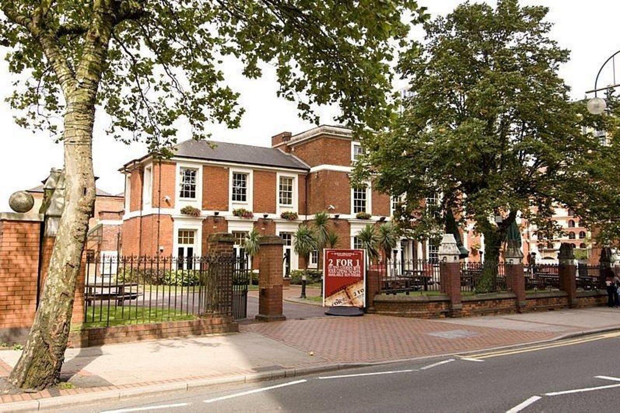 Premier Inn Birmingham City Centre Broad Street Eksteriør billede